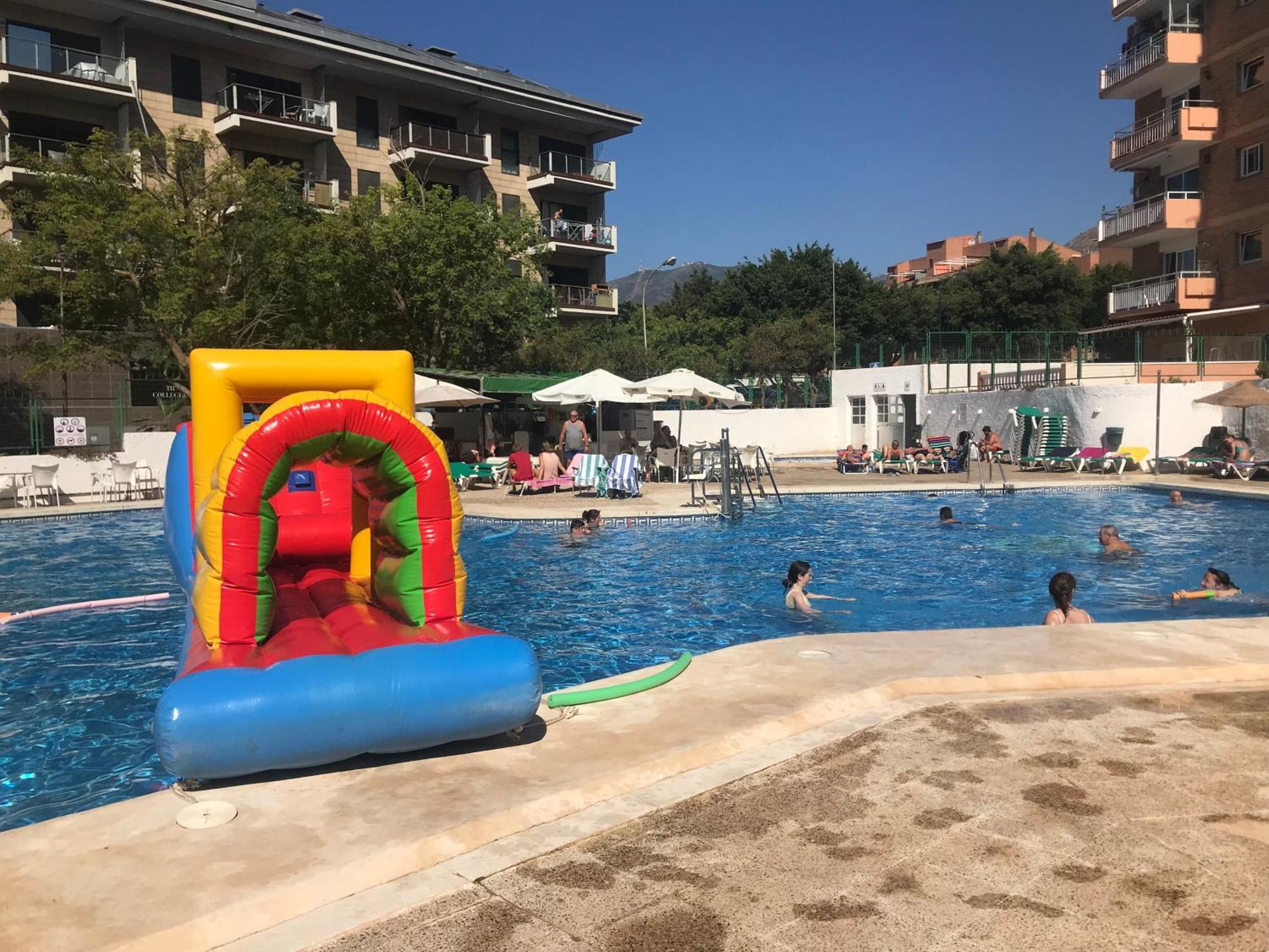 Piso en Alquiler en Benalmádena Costa Exterior foto